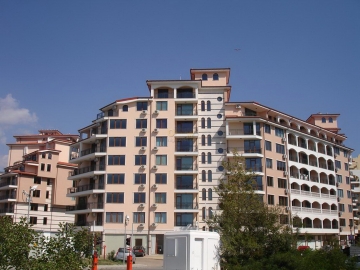 Продават се студия и апартамент, Слънчев бряг, България
